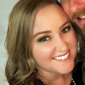 Meet your Posher, Felicia